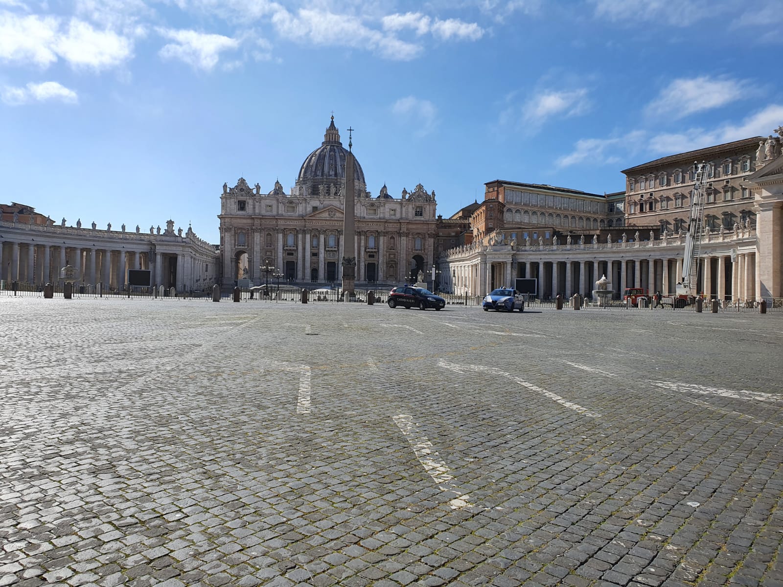 Dopo un annus horribilis, Roma orfana dei suoi turisti resiste e spera