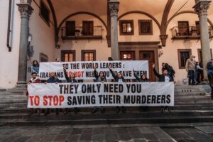 manifestazione a Firenze di Donna Vita Libertà