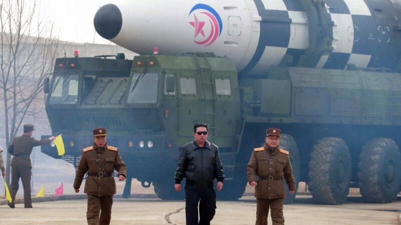 Kim Jong-Un, la nuova legge sul nucleare è un “evento storico”